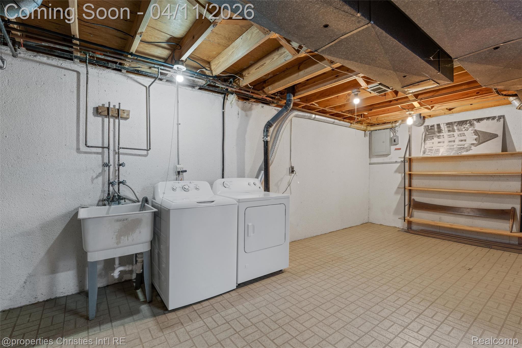 1476 Brentwood Drive