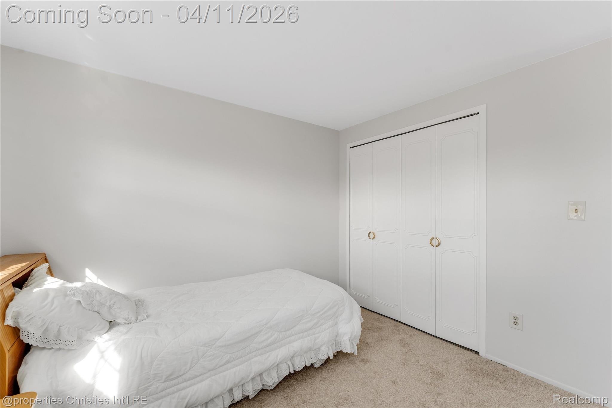 1476 Brentwood Drive