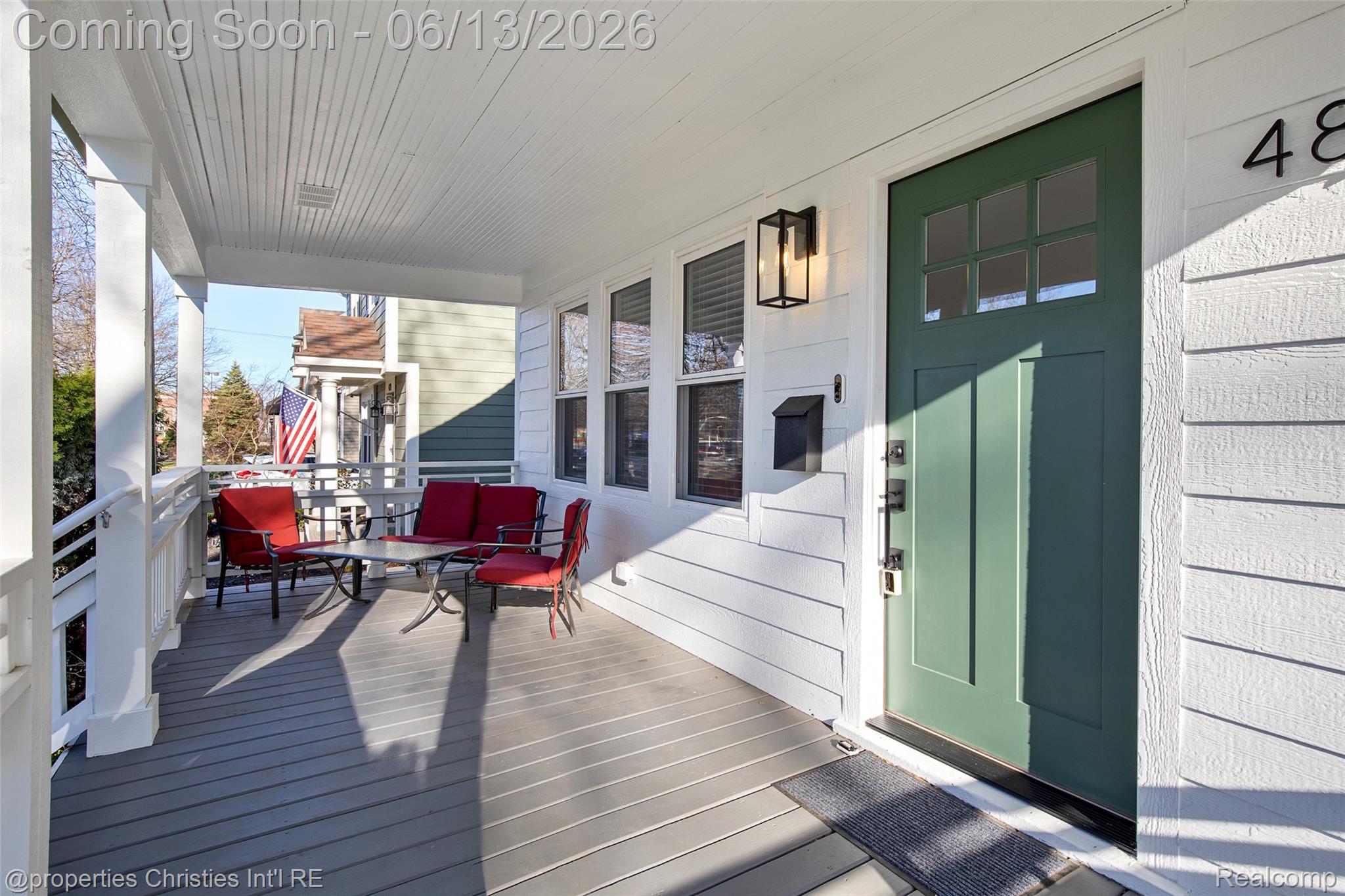 487 Smith Avenue