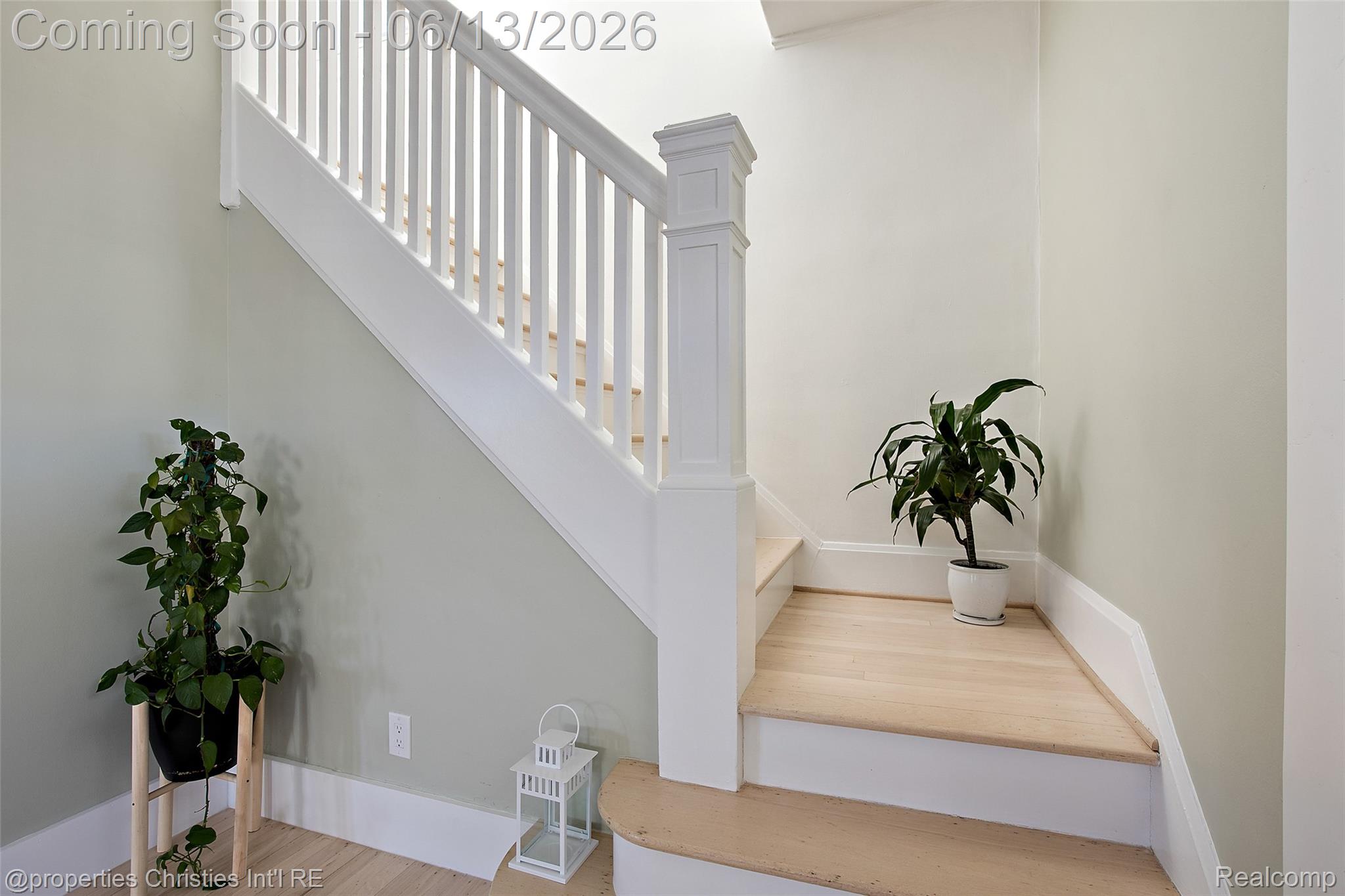 487 Smith Avenue