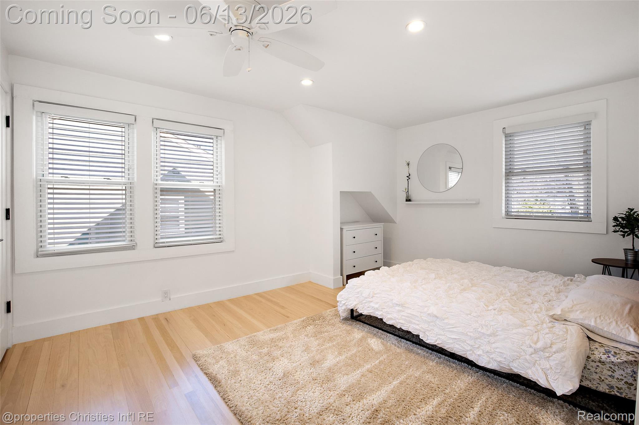 487 Smith Avenue