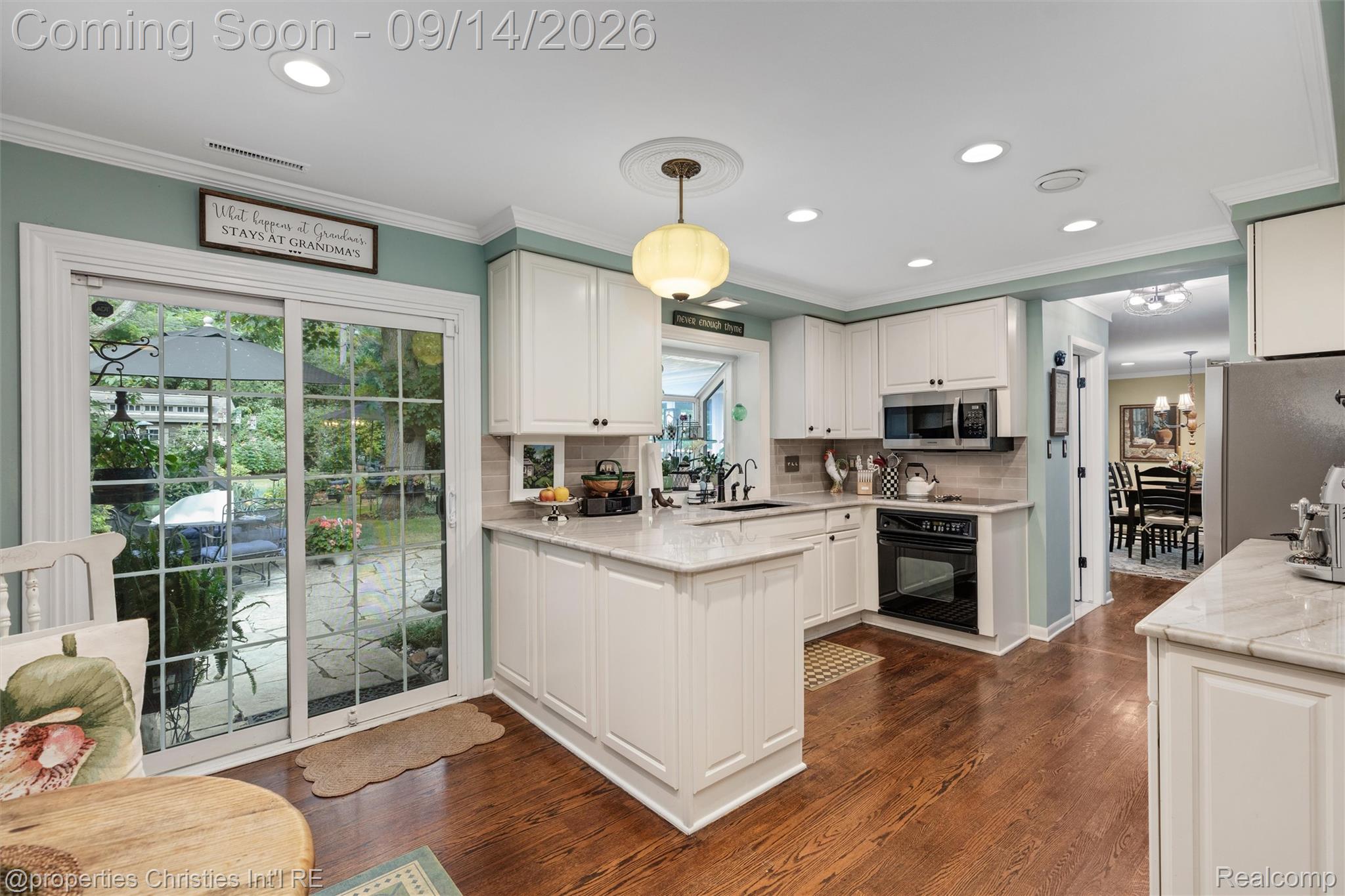 32765 Eastlady Drive