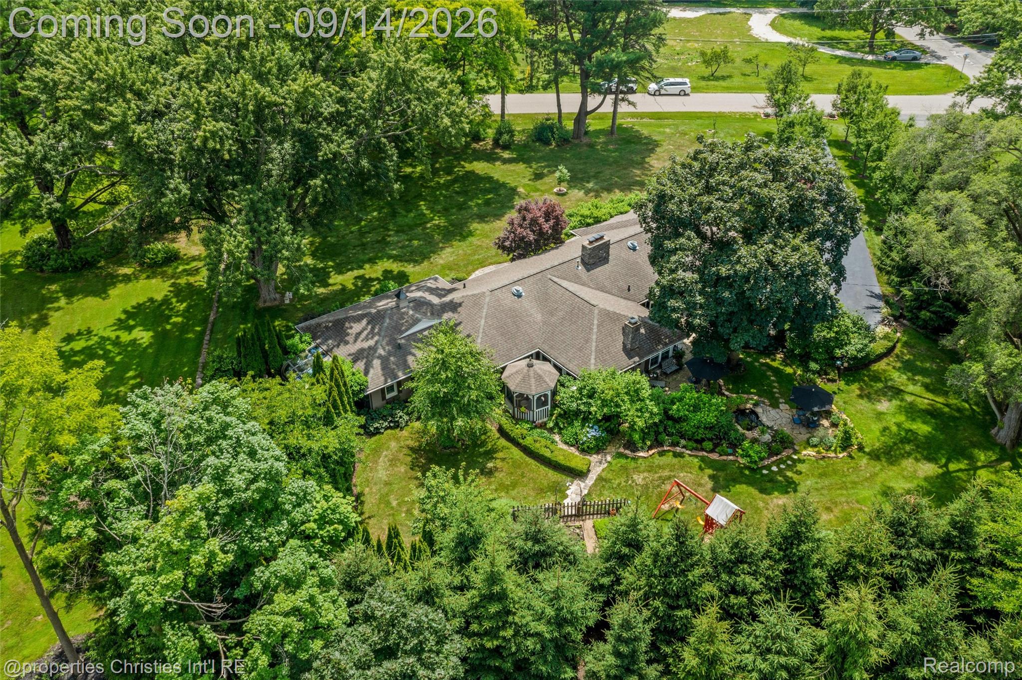 32765 Eastlady Drive