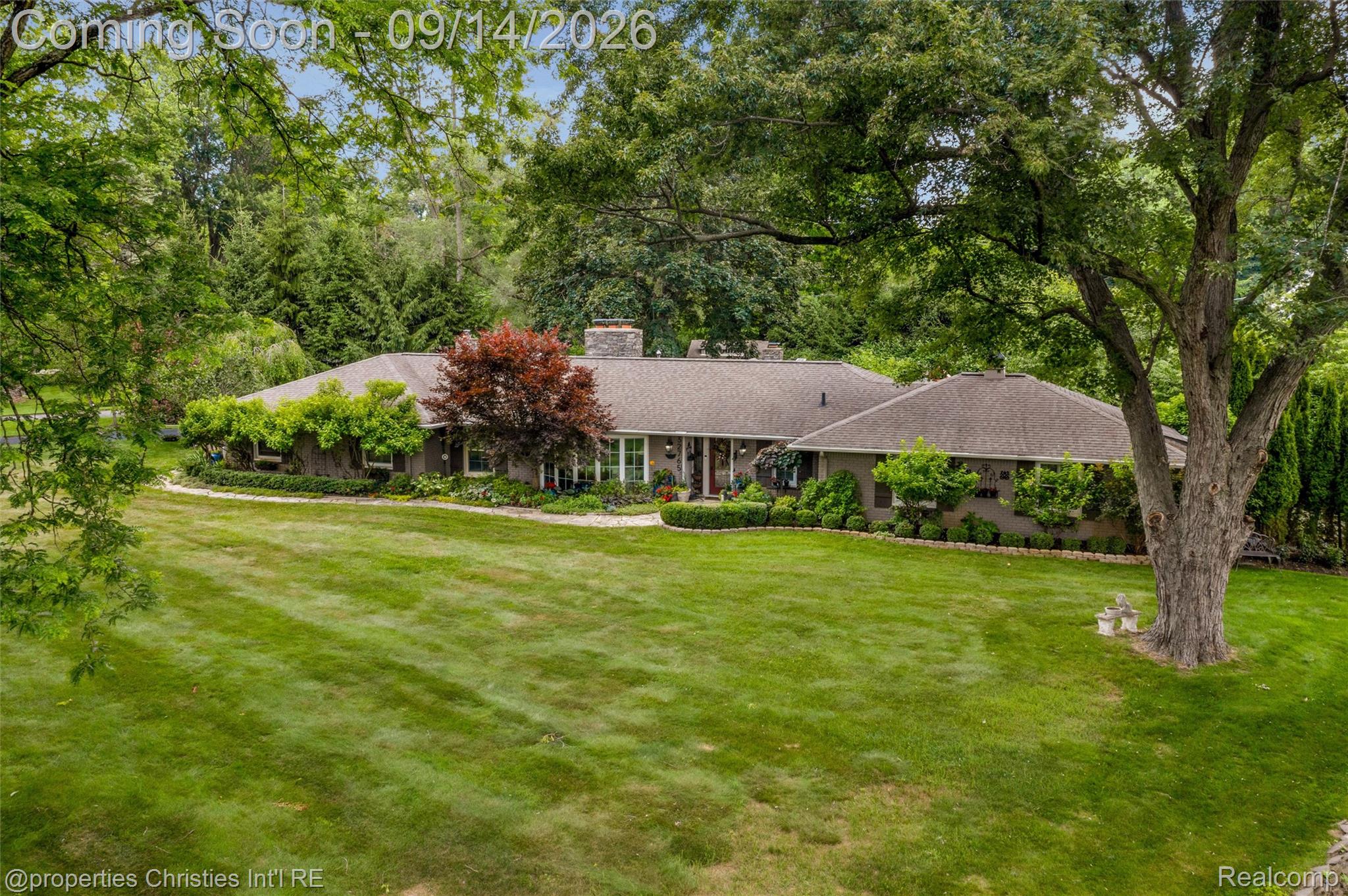 32765 Eastlady Drive