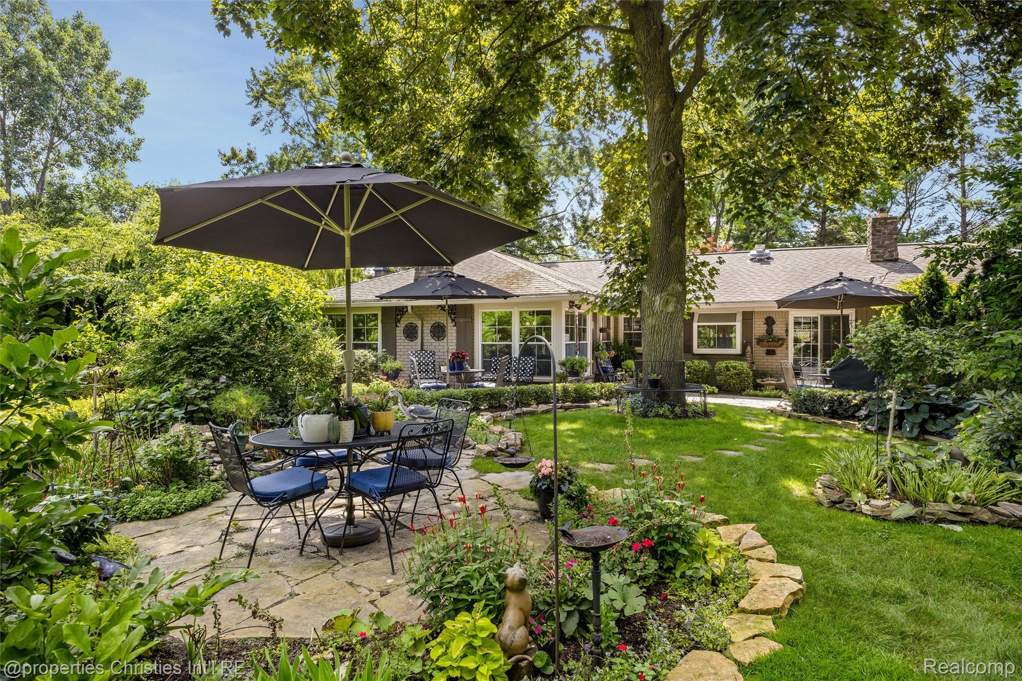32765 Eastlady Drive
