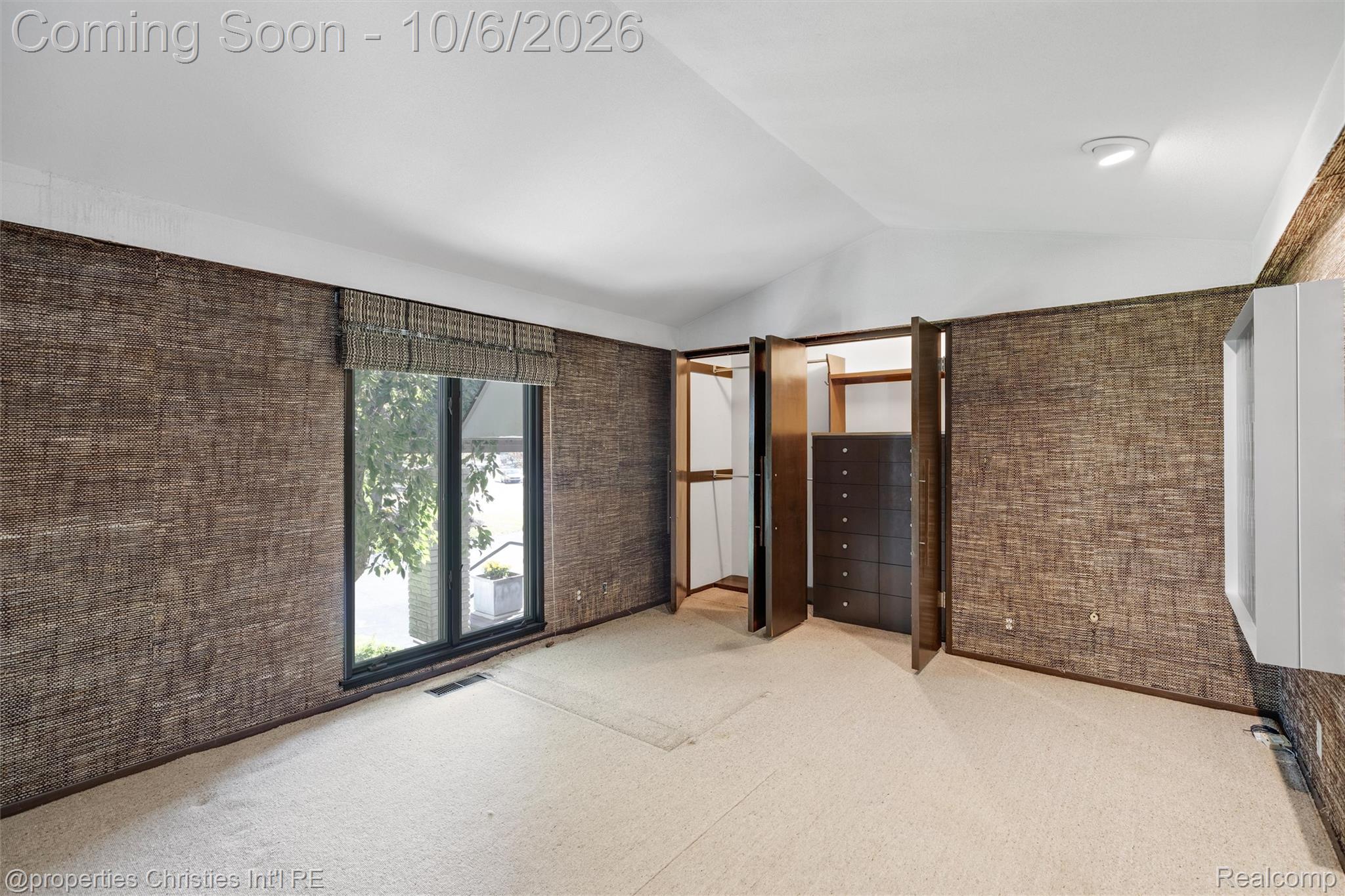 23249 Morningside Street