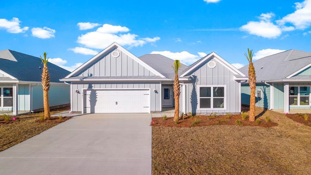 925 Backwater Rd, Port St. Joe 32456