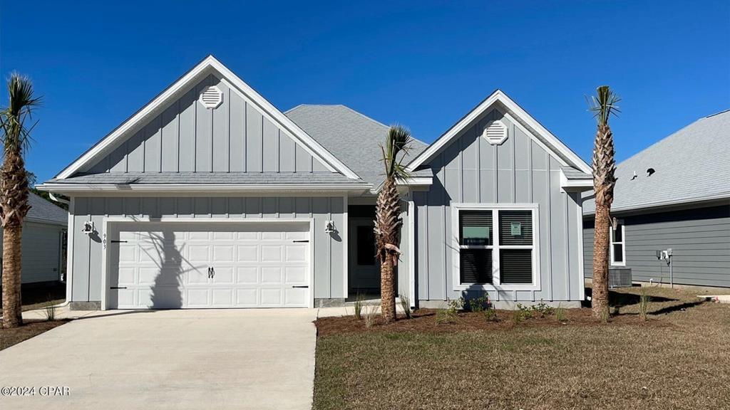 903 Backwater Rd, Port St. Joe 32456
