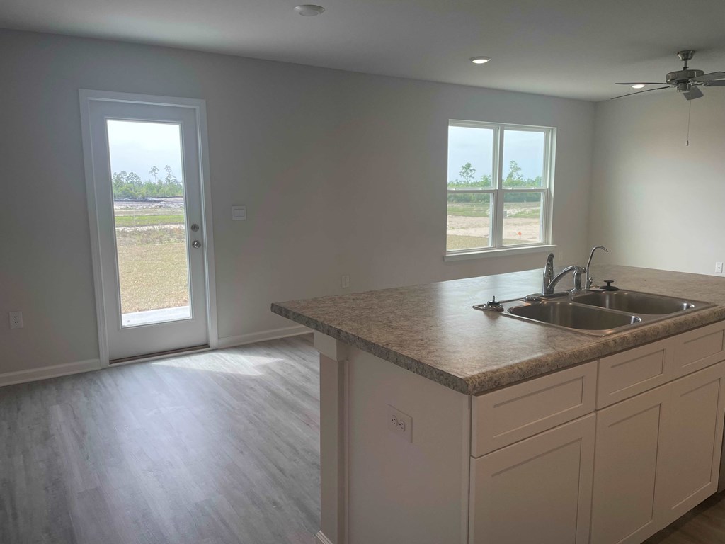 143 Cades Ct, Port St. Joe 32456