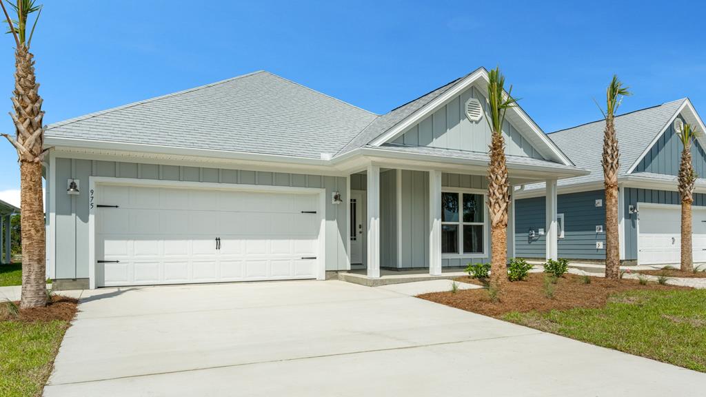 975 Backwater Rd, Port St. Joe 32456