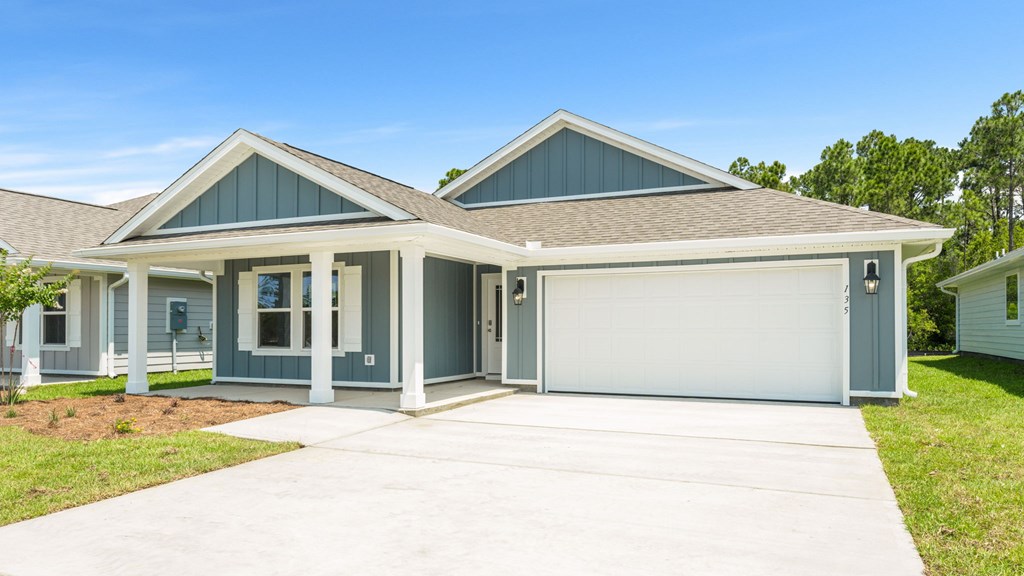 135 Cades Ct, Port St. Joe 32456