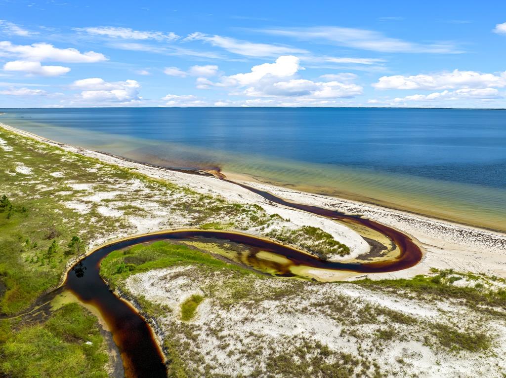 513 Vermilion Cir, Port St. Joe 32456