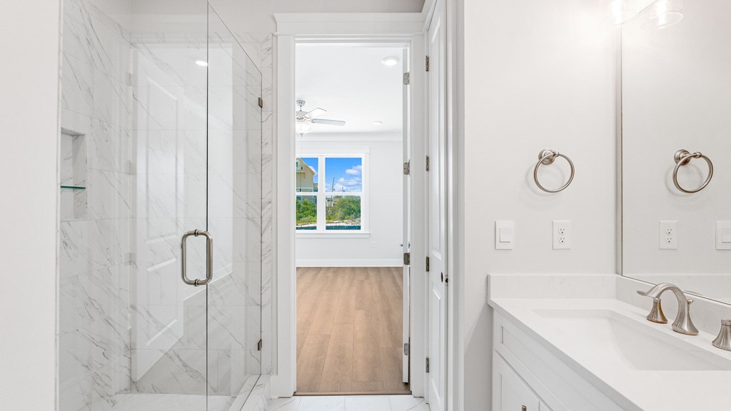 184 Marsh View Ridge Ln, 32456