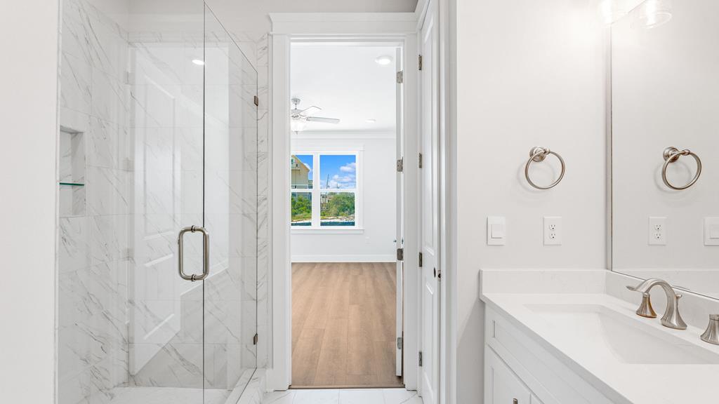 136 Marsh View Ridge Ln, 32456