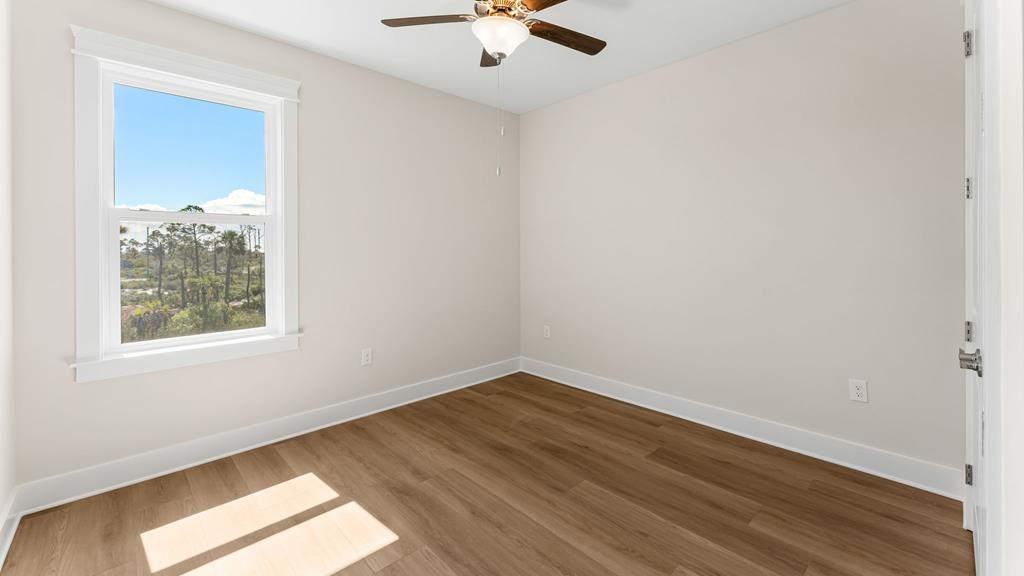 158 Marsh View Ridge Ln, 32456