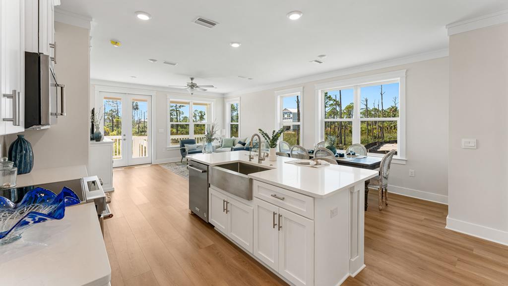158 Marsh View Ridge Ln, 32456