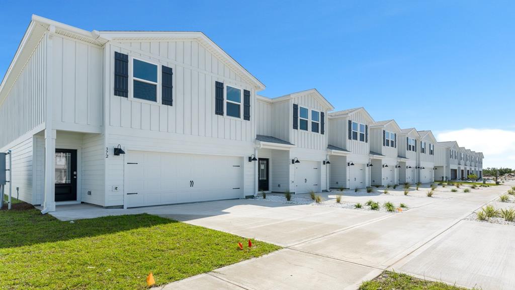 373 Salt Creek Ln, 32456
