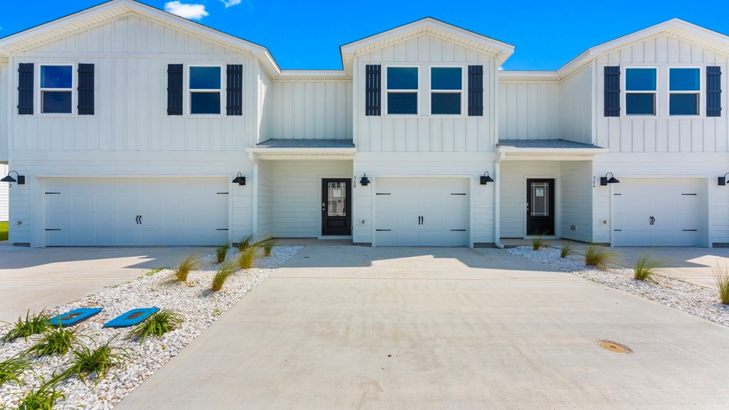 373 Salt Creek Ln, 32456
