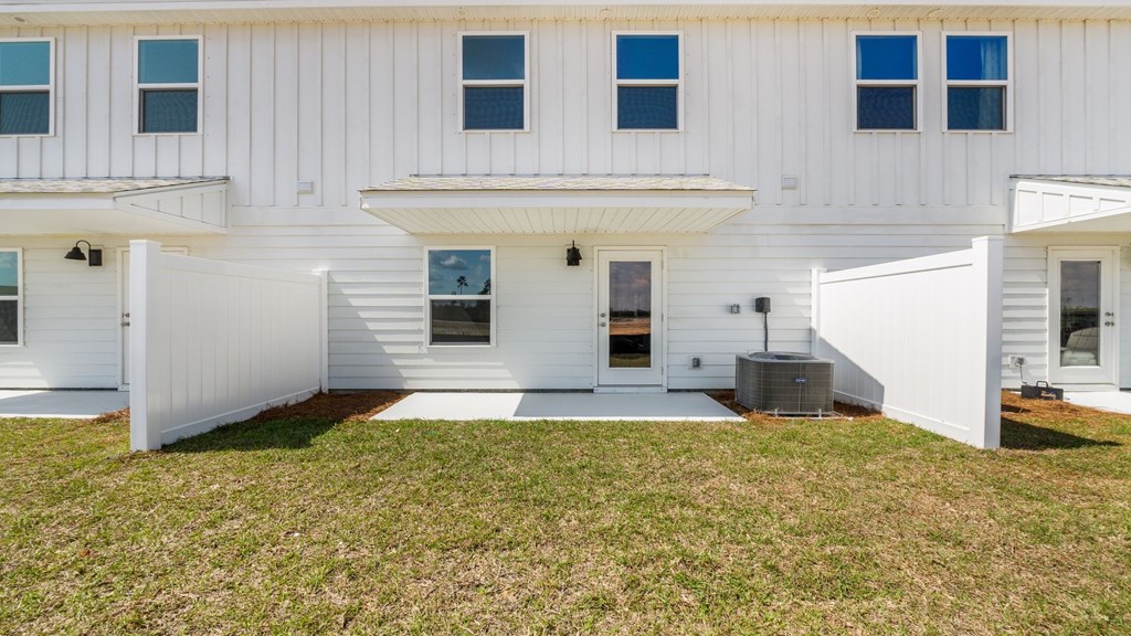 357 Salt Creek Ln, 32456