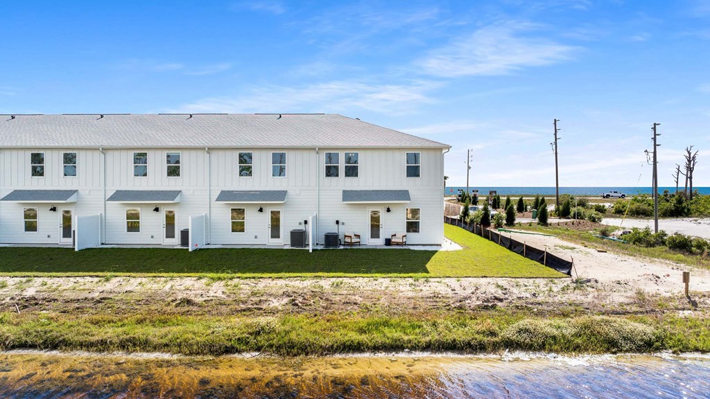 240 Sea Tern Ln, Port St. Joe 32456
