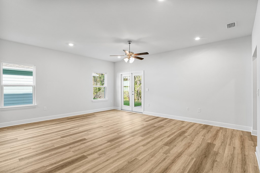 302 Jones Homestead Rd, Port St. Joe 32456