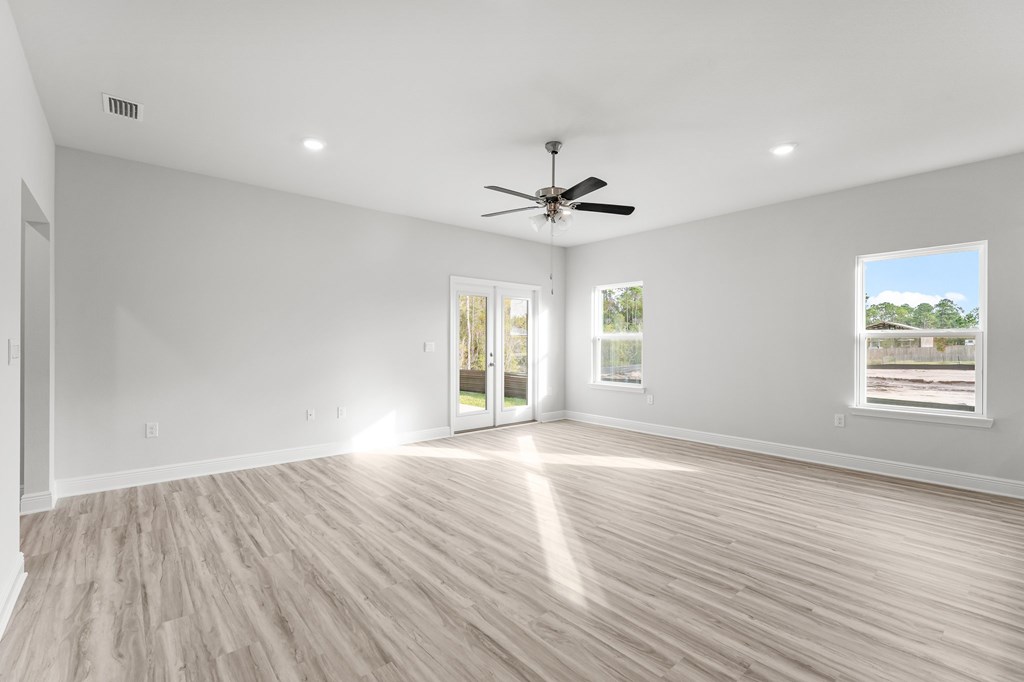338 Jones Homestead Rd, Port St. Joe 32456