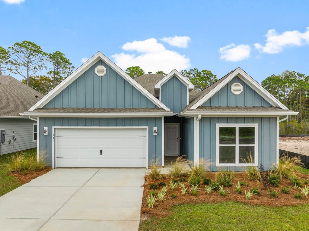 338 Jones Homestead Rd, Port St. Joe 32456