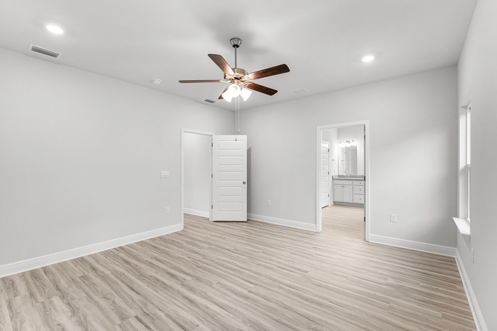 338 Jones Homestead Rd, Port St. Joe 32456
