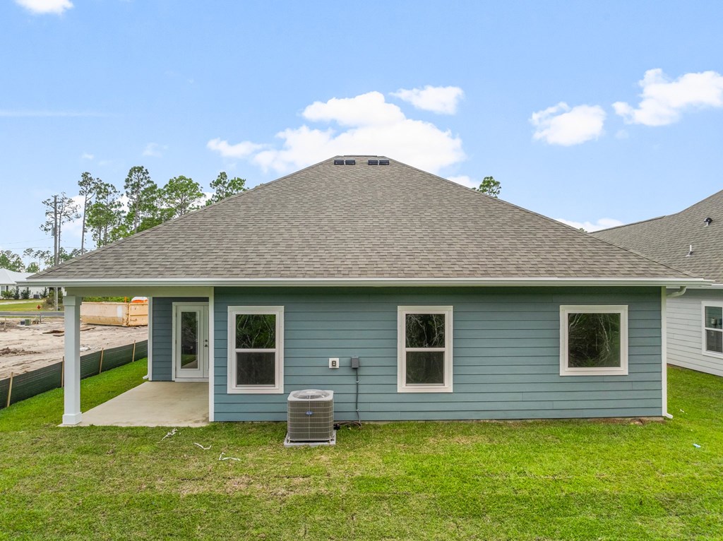 338 Jones Homestead Rd, Port St. Joe 32456