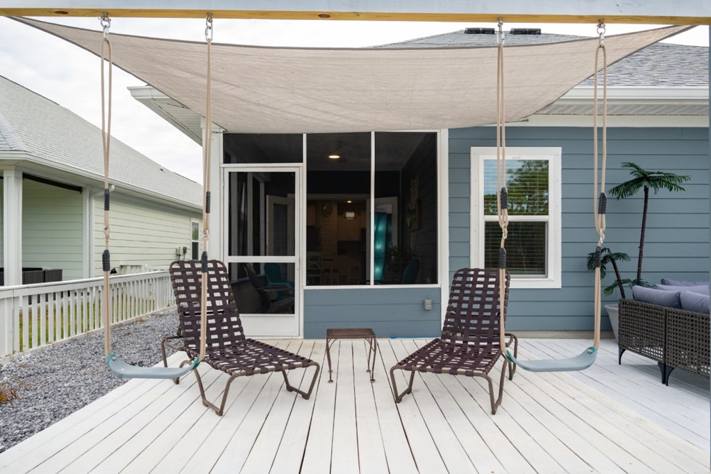 825 Backwater Rd, Port St. Joe 32456