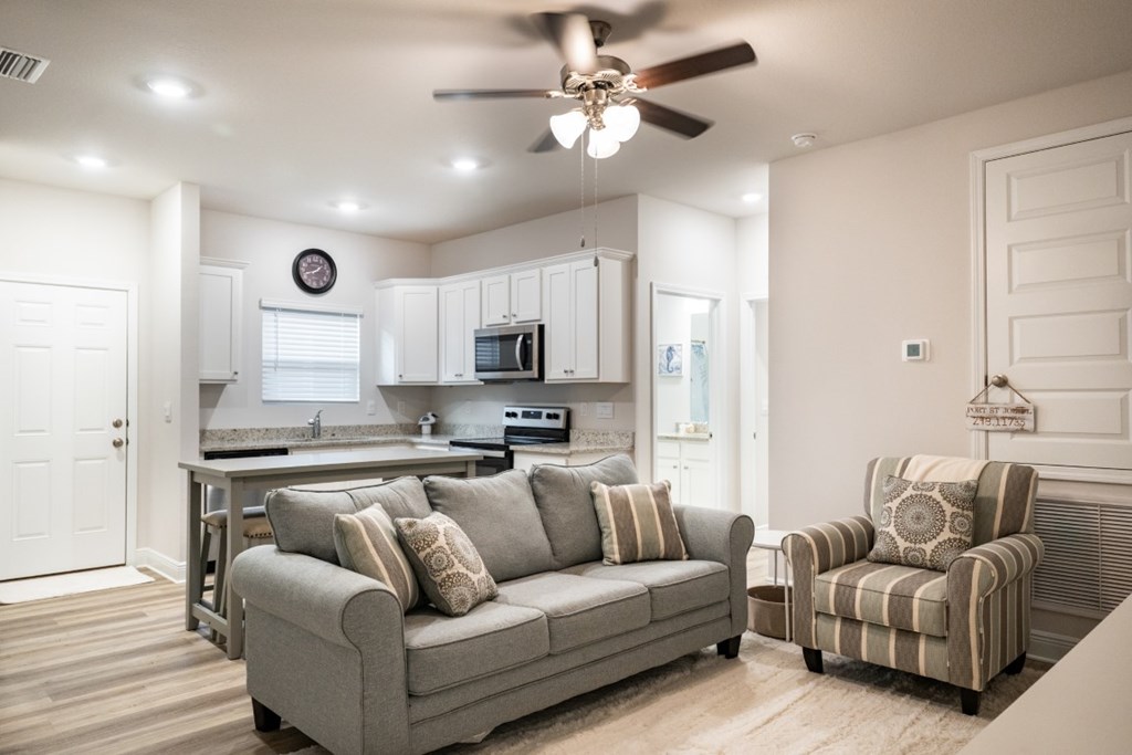 825 Backwater Rd, Port St. Joe 32456