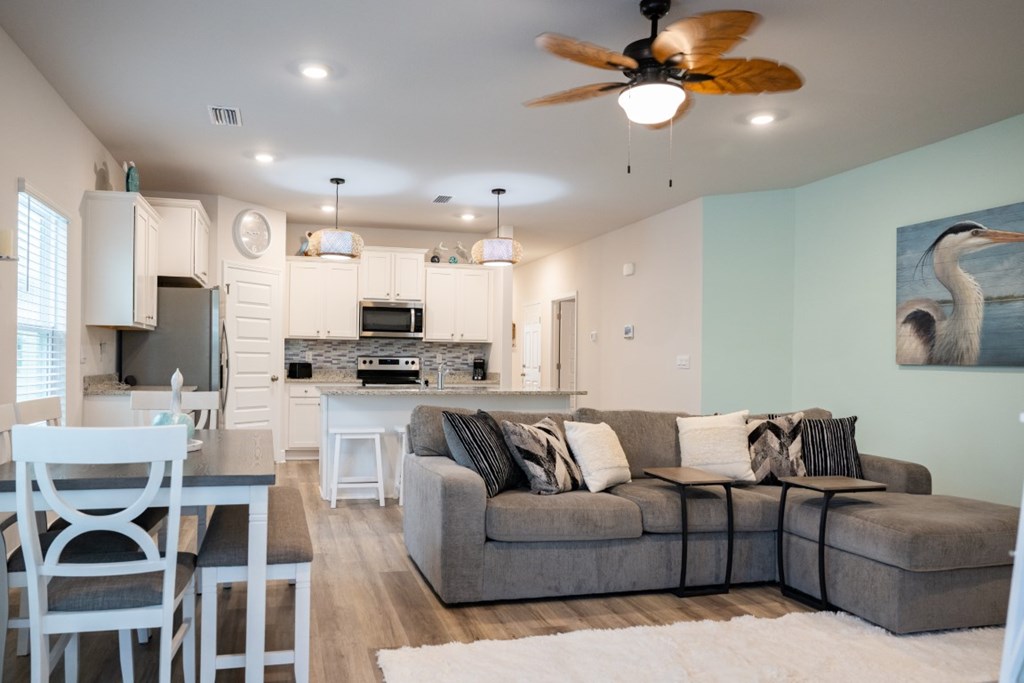 825 Backwater Rd, Port St. Joe 32456