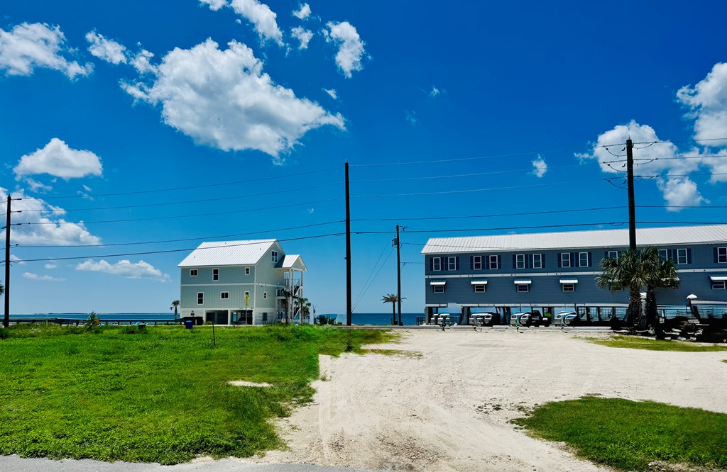 828 Oleander Ave, 32456