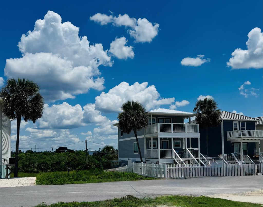 828 Oleander Ave, 32456