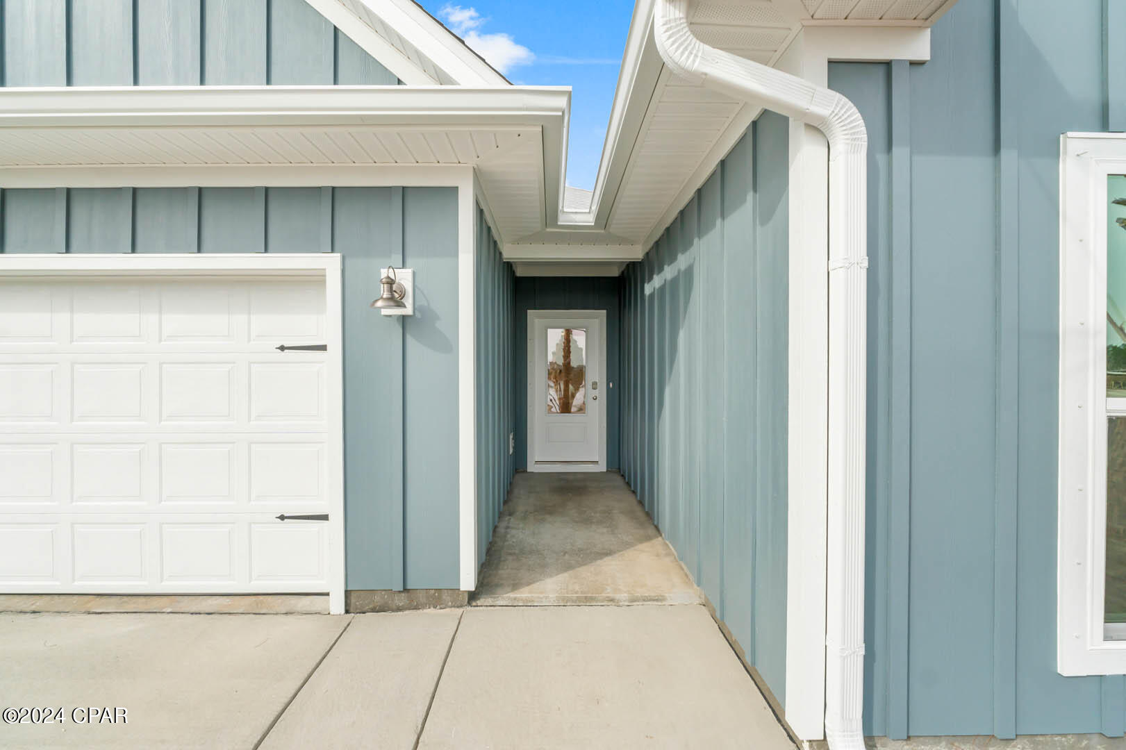 153 Vermilion Circle