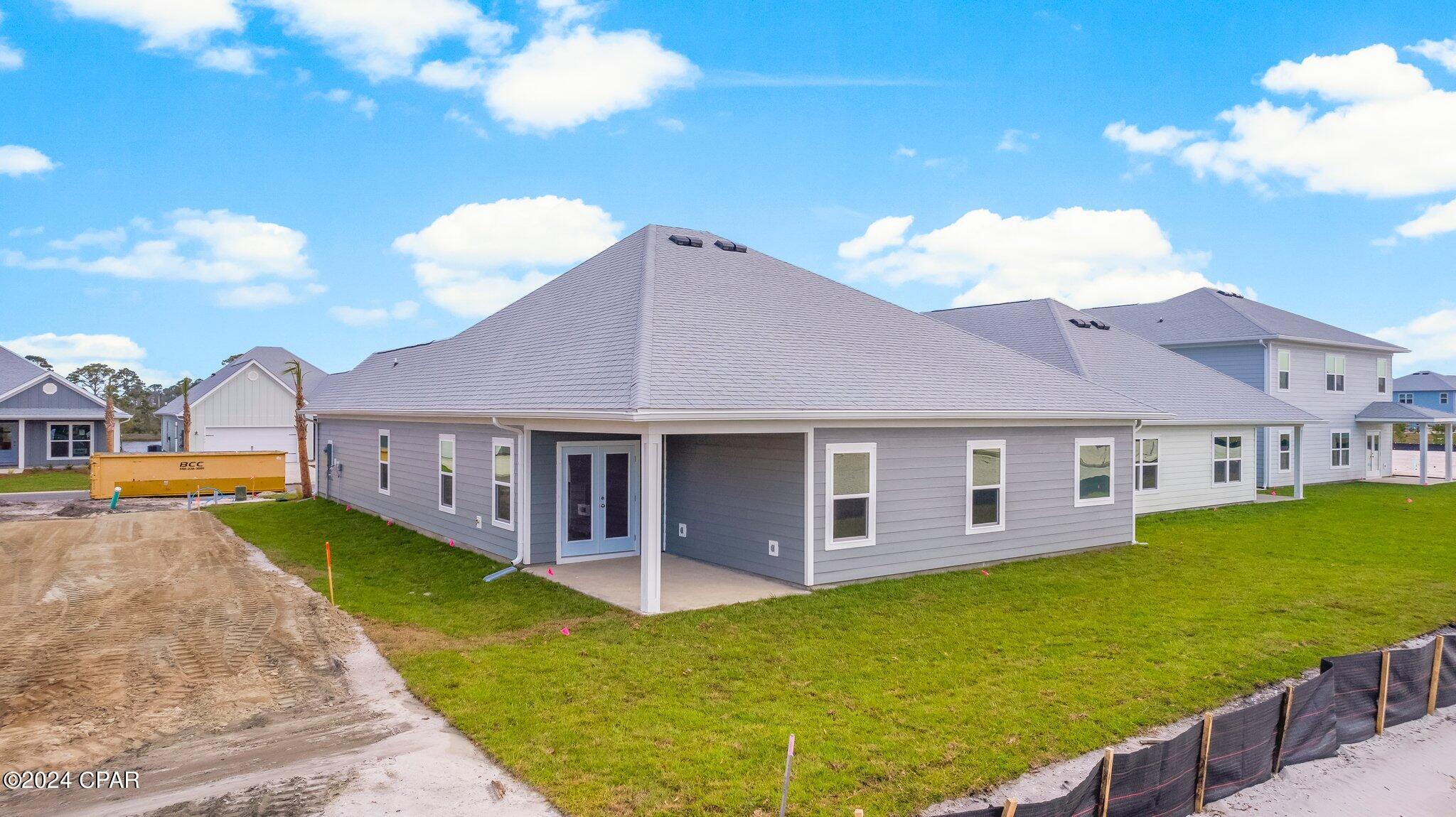 574 Vermilion Circle
