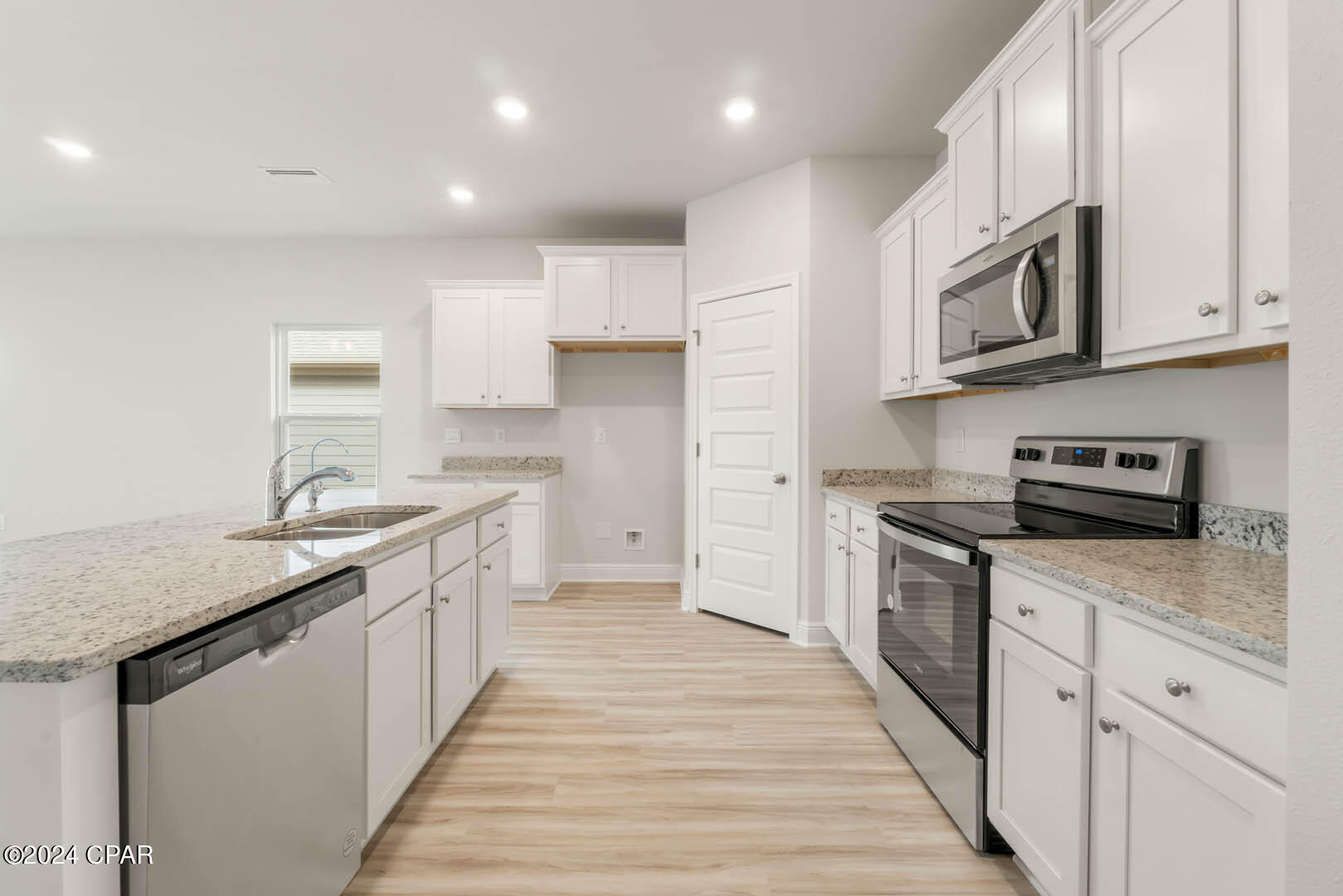 533 Vermilion Circle