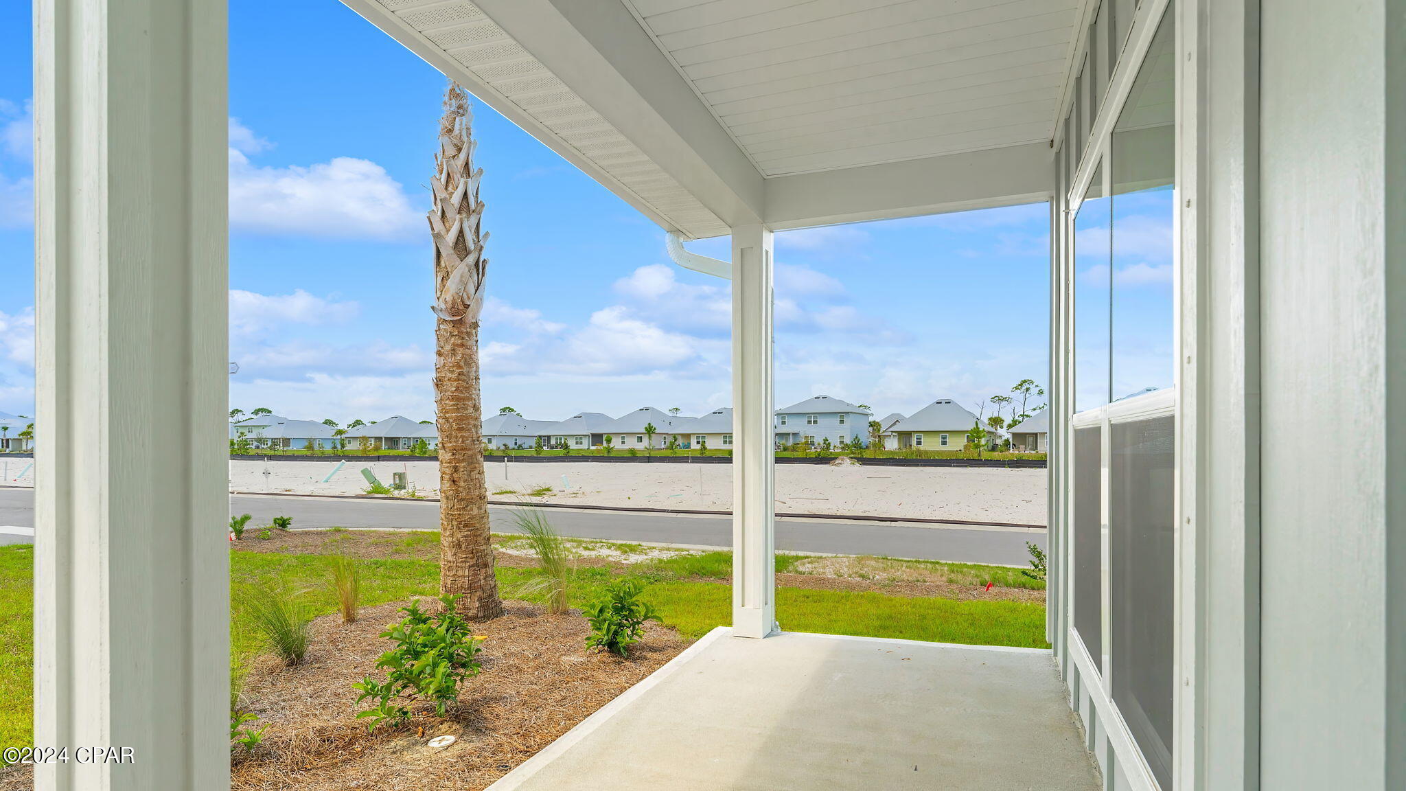 596 Vermilion Circle