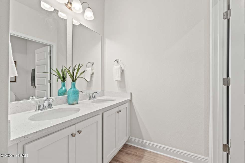 513 Vermilion Circle