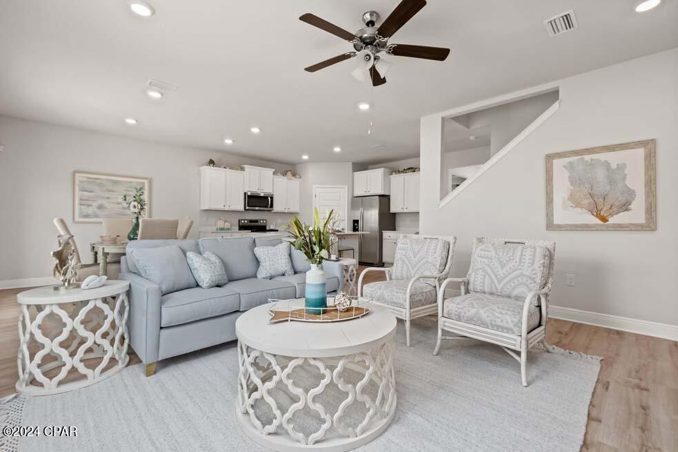 513 Vermilion Circle