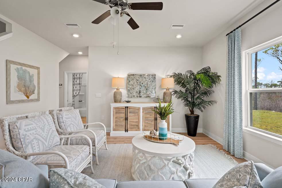 513 Vermilion Circle