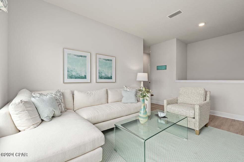 513 Vermilion Circle