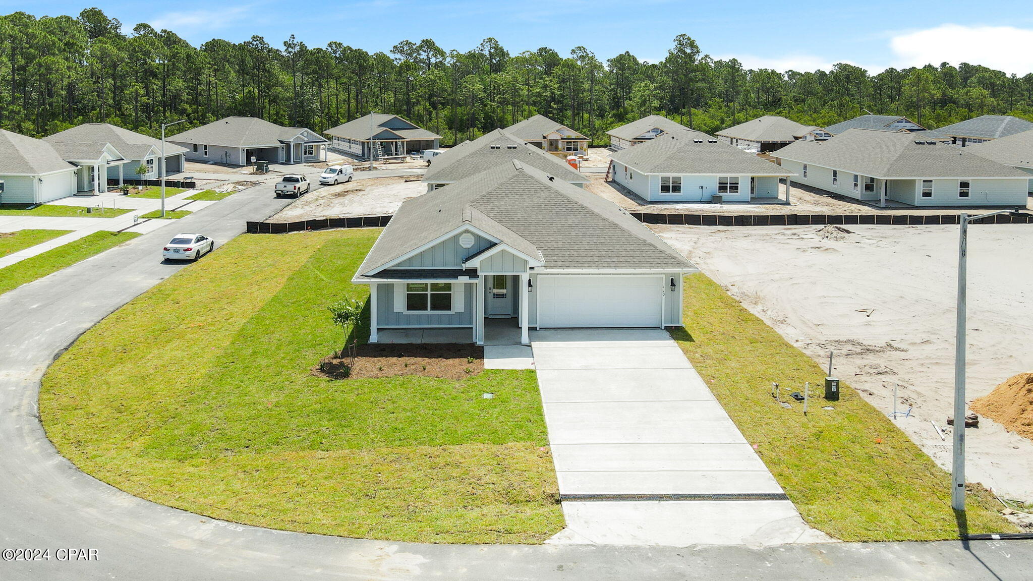 112 Cades Court