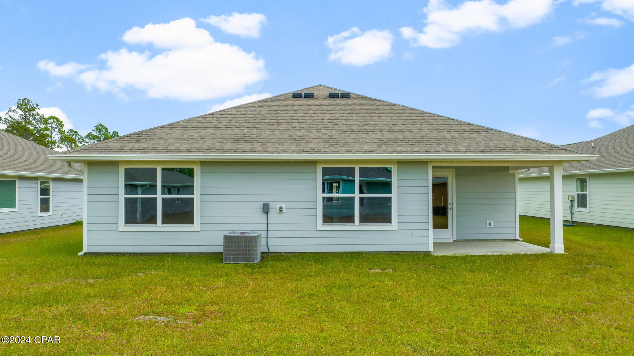 186 Cades Court