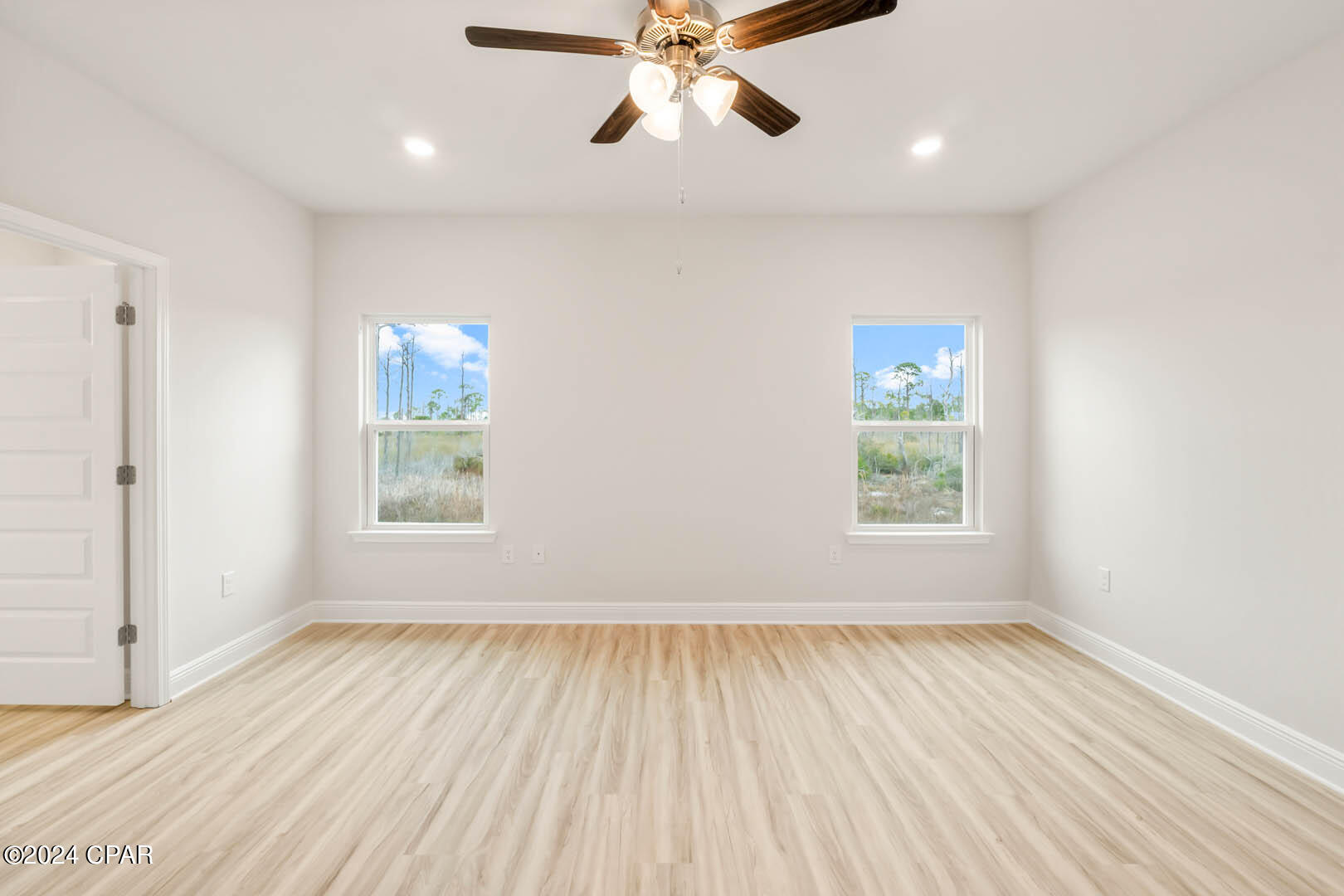 437 Vermilion Circle