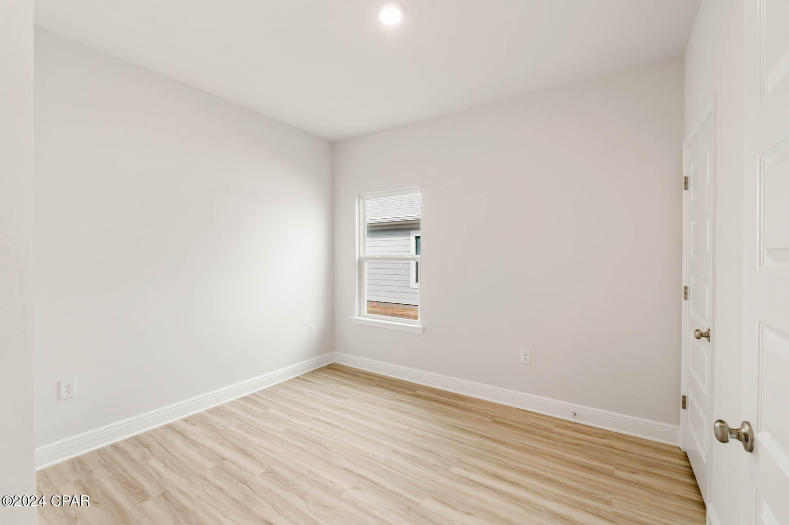 437 Vermilion Circle