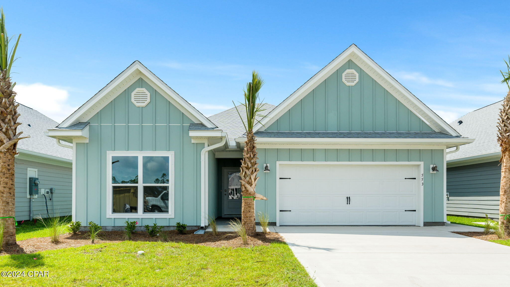 470 Vermilion Circle