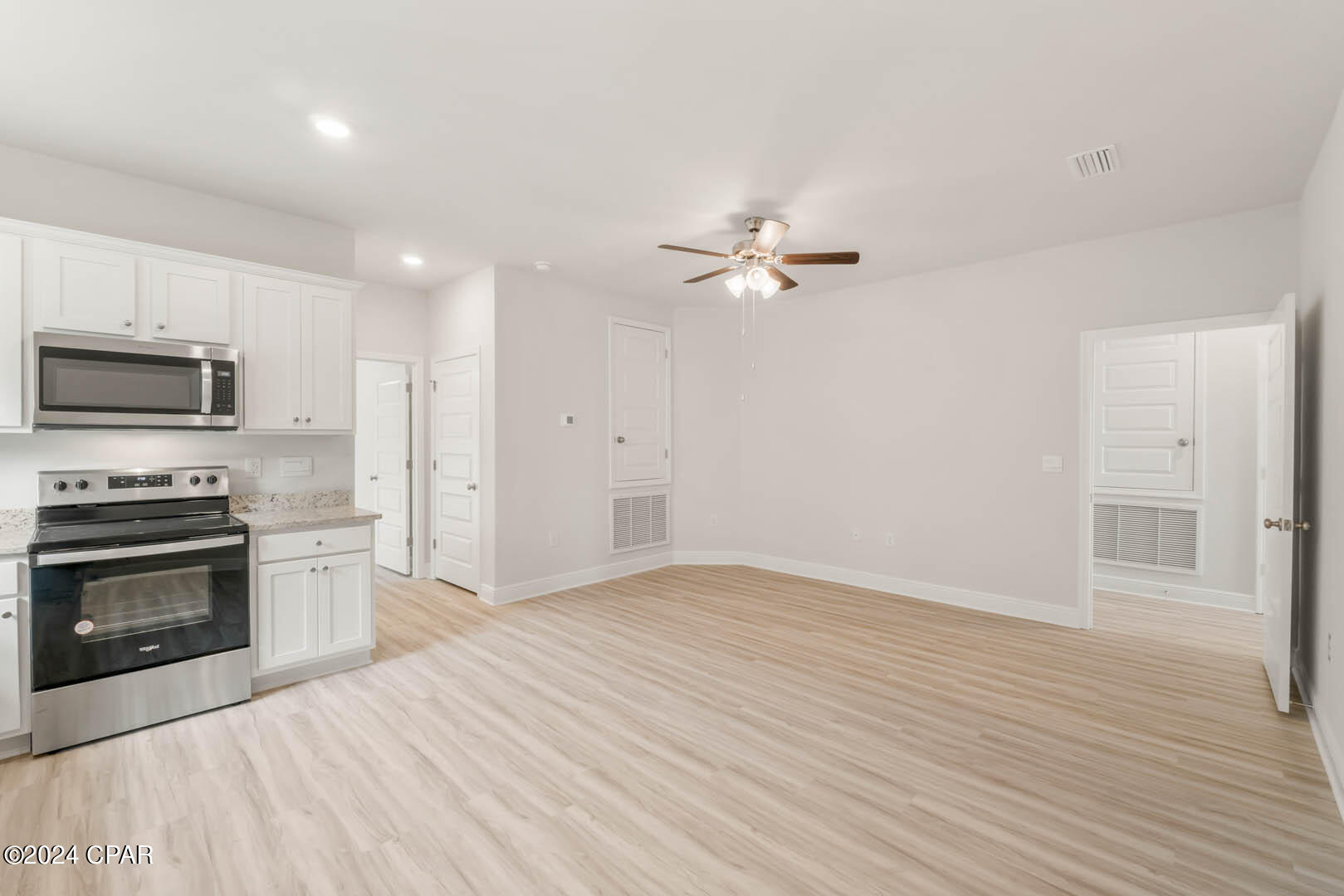 492 Vermilion Circle