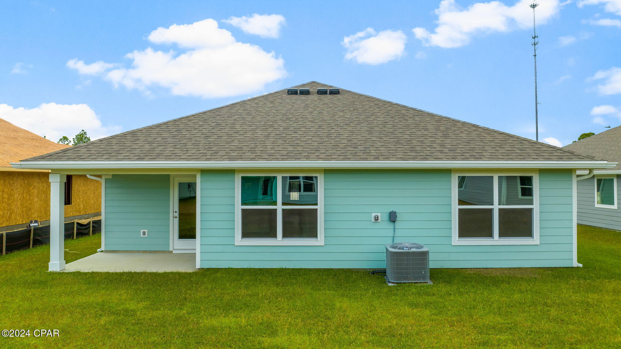 290 Cades Court