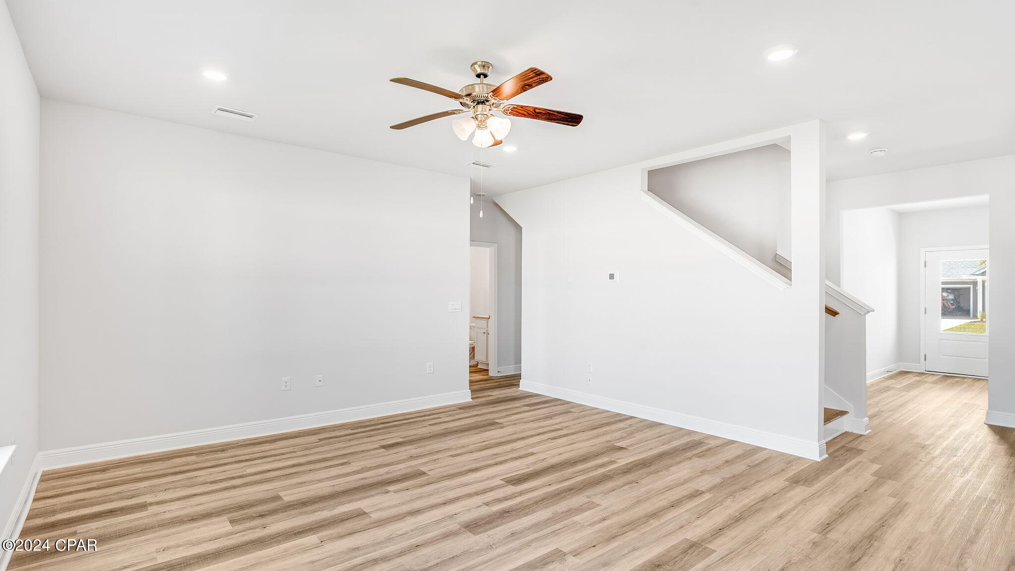 458 Vermilion Circle